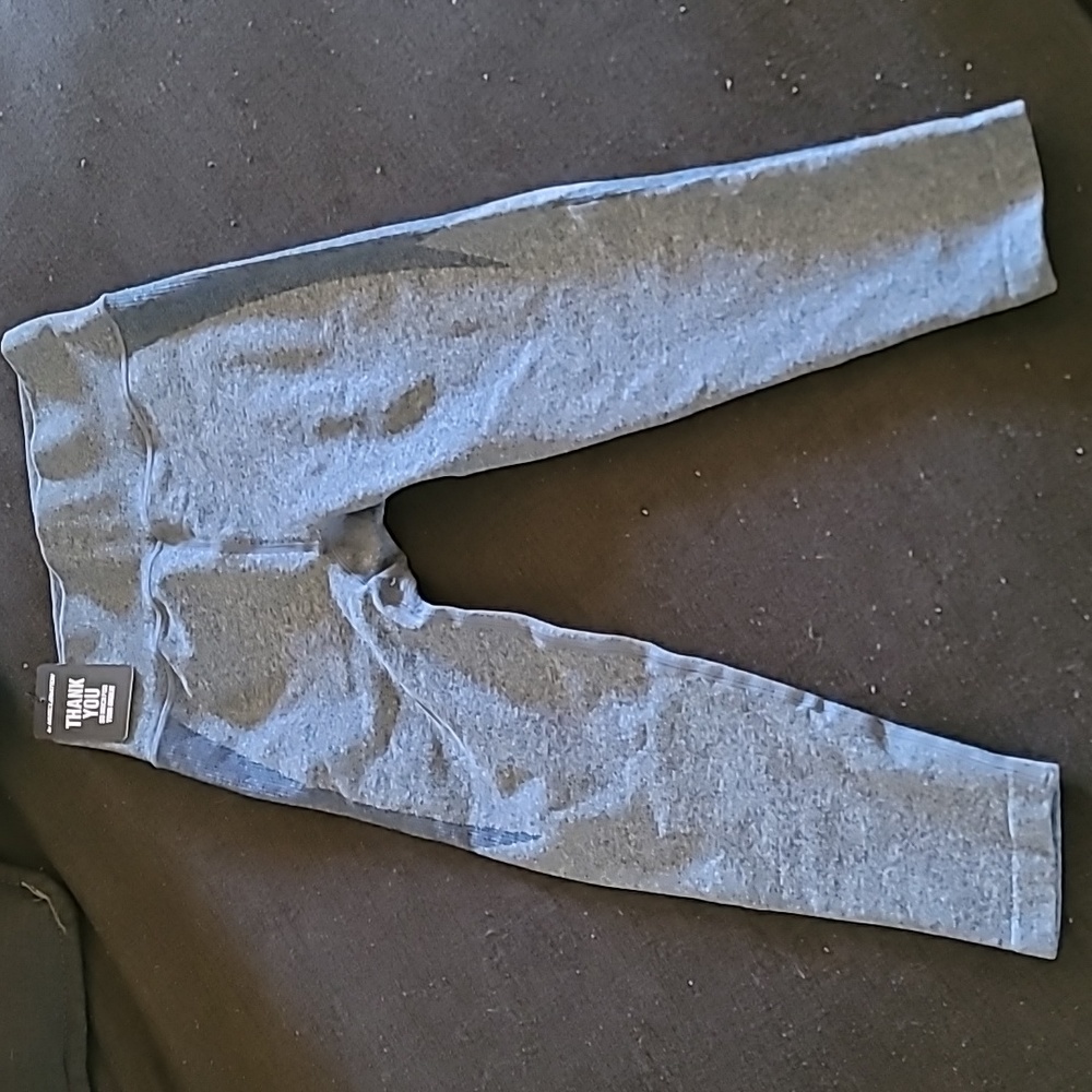 Muscle Nation Small 7/8 Leggings NWT